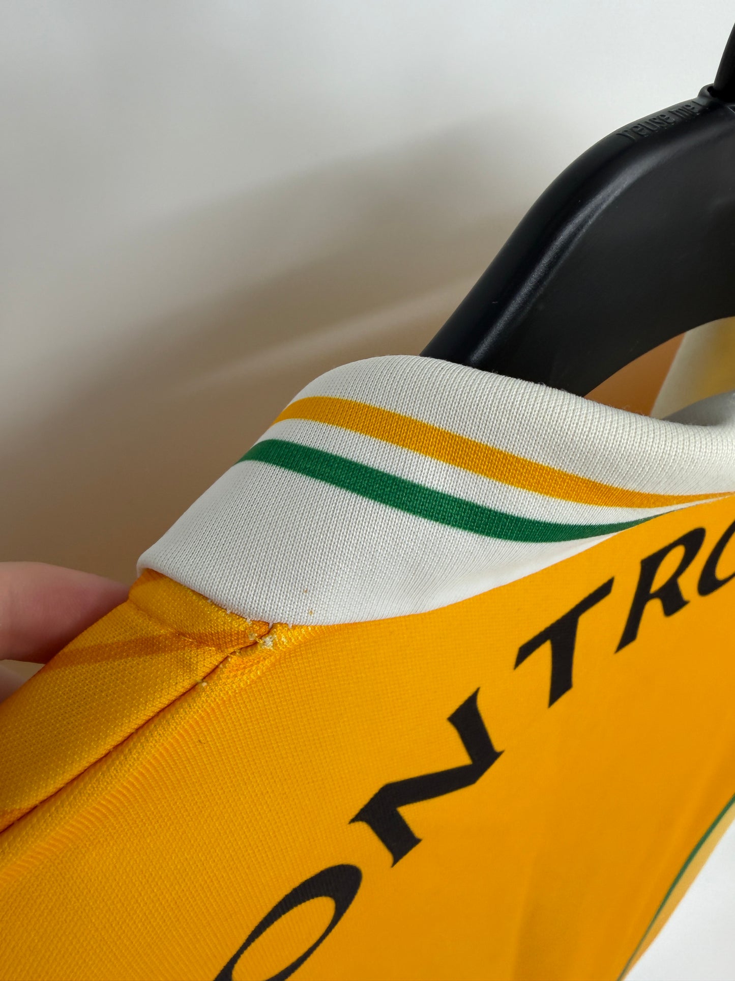 2003/06 Antrim GAA Bushmills Jersey (L)