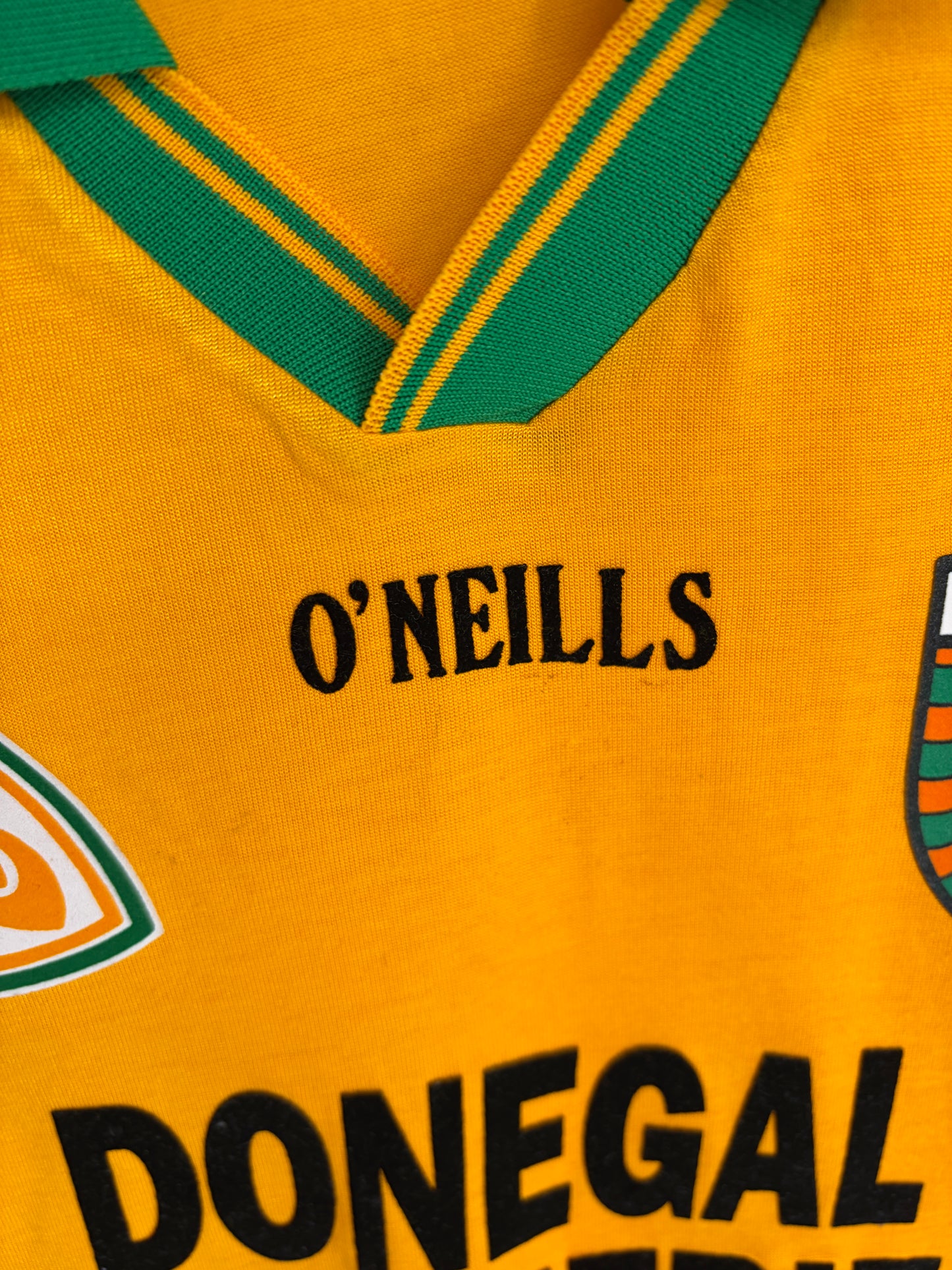 BRAND NEW 1996/99 Donegal GAA Jersey (L)