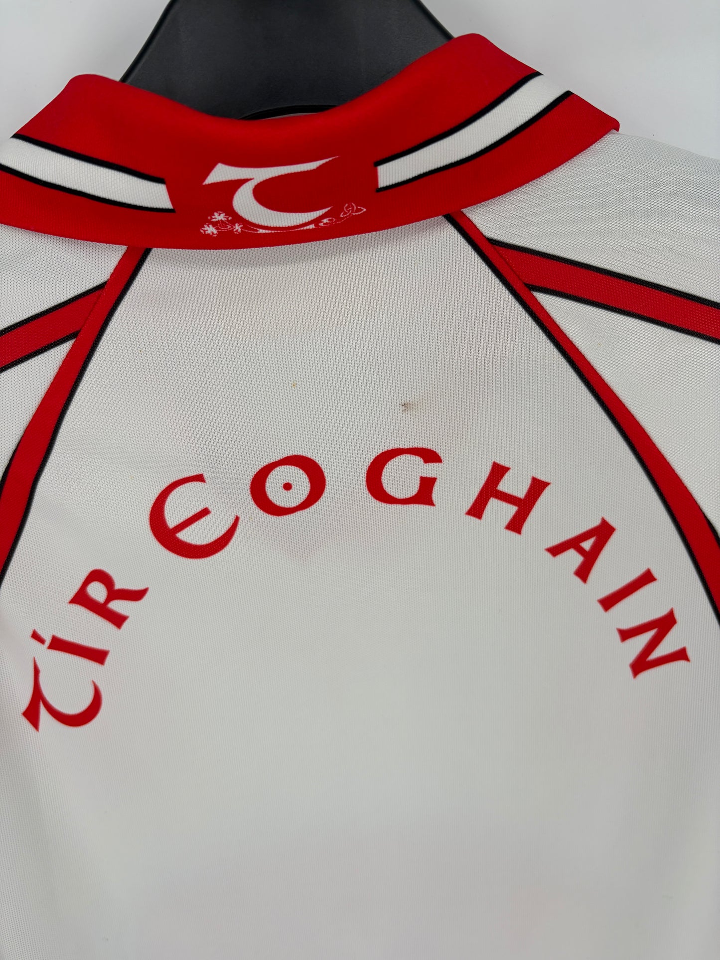 2005 Tyrone GAA Jersey (L)