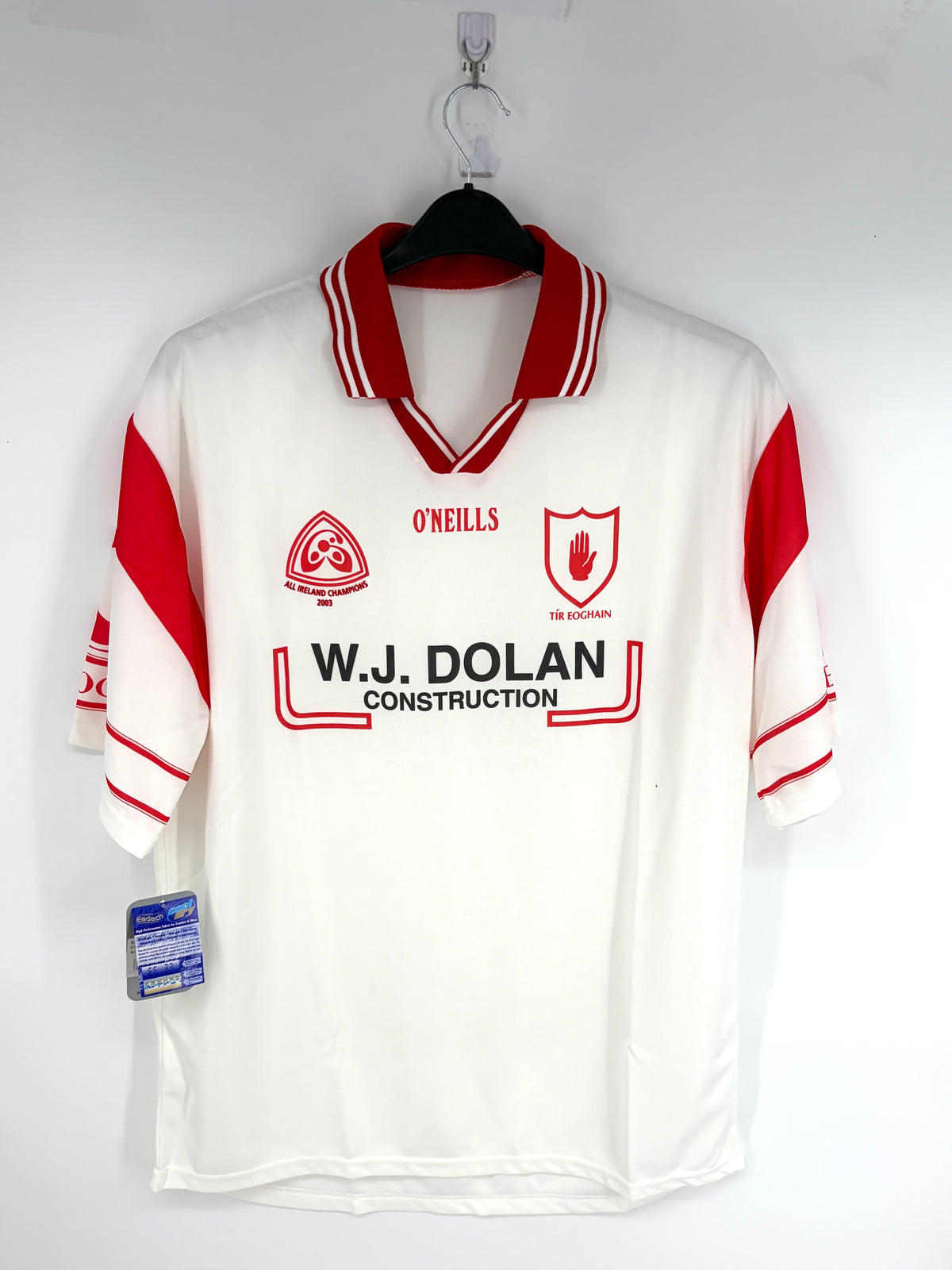 *New w/ Tags* 2003 Tyrone GAA ‘All Ireland Champions’ Jersey