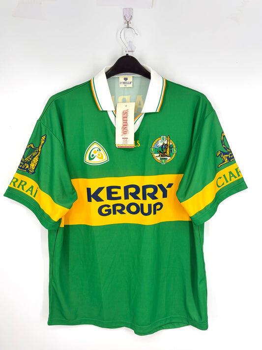 *New W/ Tags* 2000/02 Kerry GAA Jersey (XL)